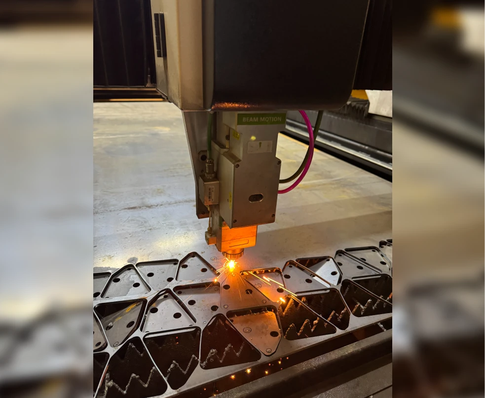 Corte a laser de aço?
